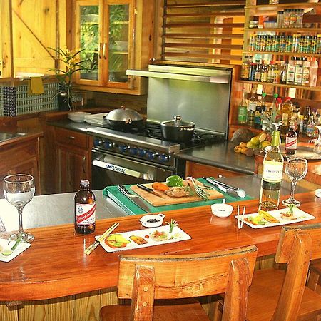 Villa Zimbali Culinary Retreats à Negril Extérieur photo