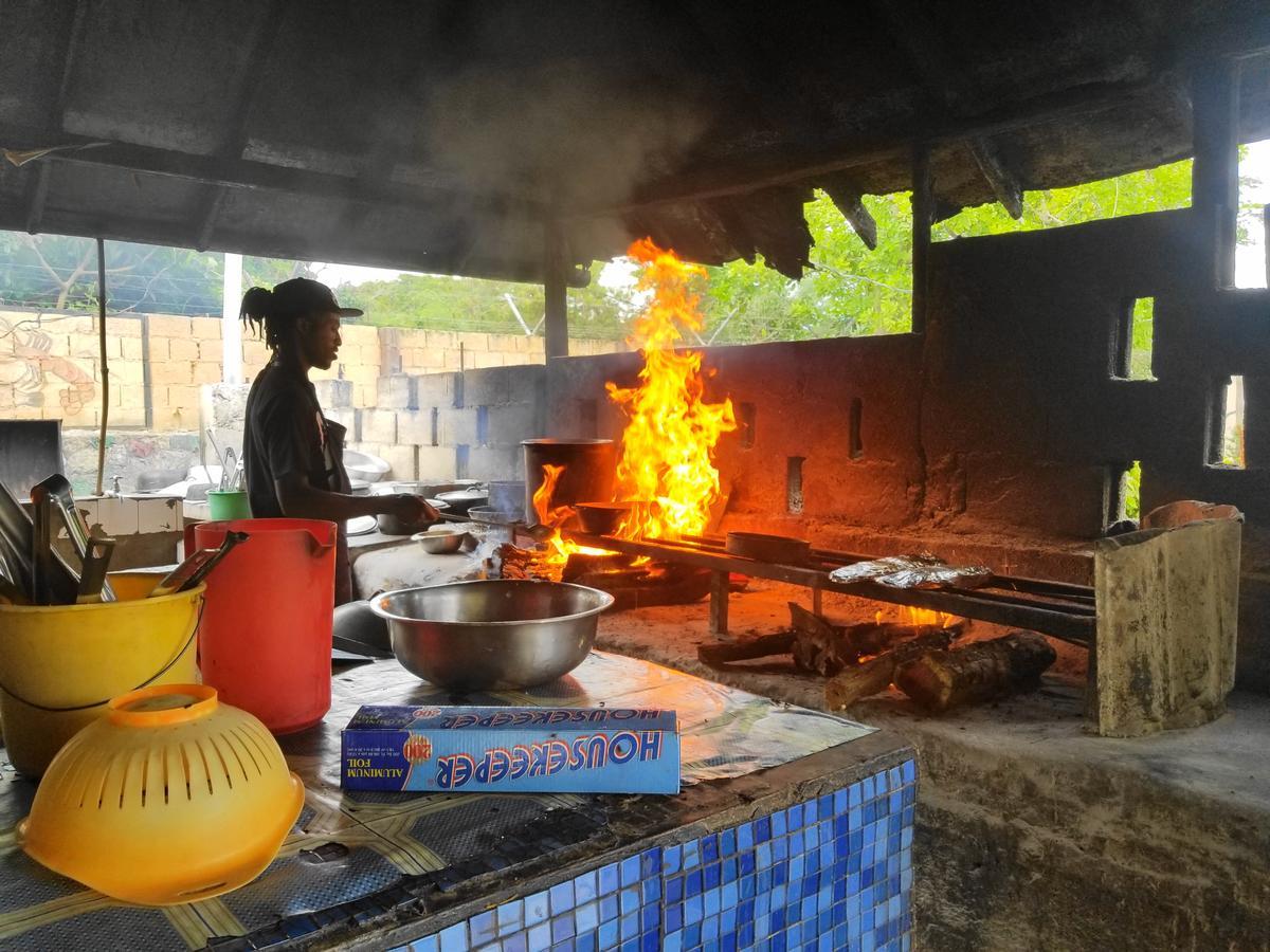Villa Zimbali Culinary Retreats à Negril Extérieur photo