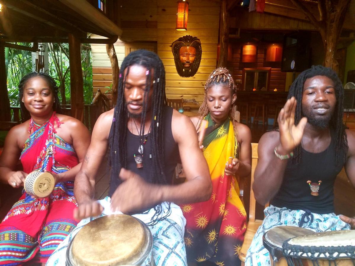 Villa Zimbali Culinary Retreats à Negril Extérieur photo